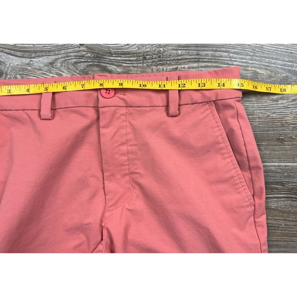 Vineyard Vines Club Short Flat Front Chino Salmon Pink Mens Size 28 Preppy STAIN